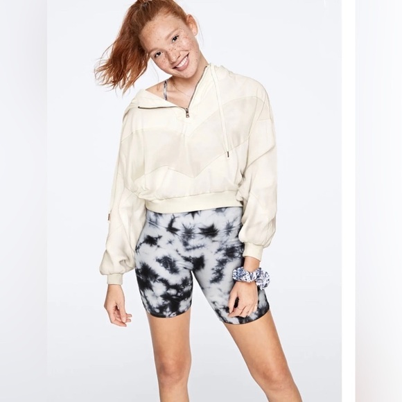 PINK 1/2 Zip Up Hoodie Size Small - Picture 1 of 7